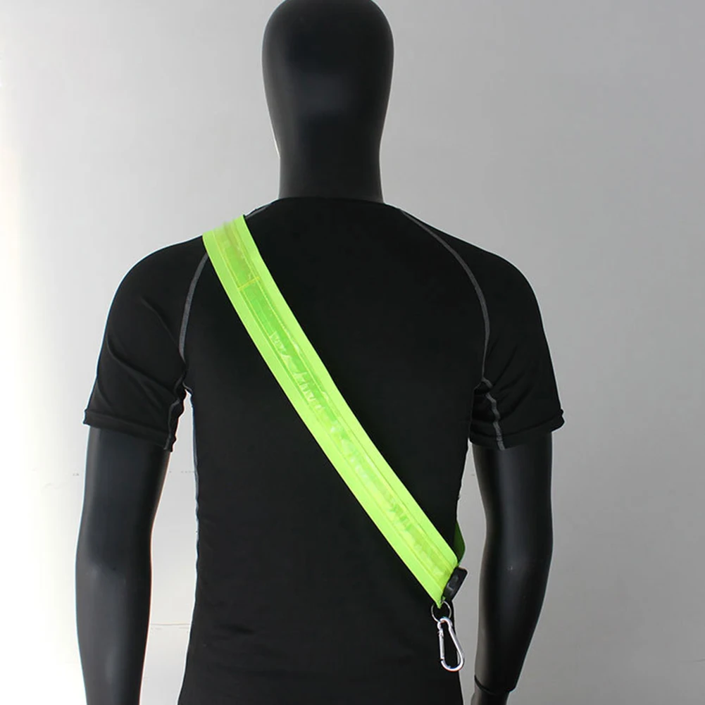 Running Gear Lights - 男性と女性のための照明付きショルダーストラップ,充電式,サイクリング,LED,アウトドアハイキング,ジョギング,ウォーキング用の軽量機器