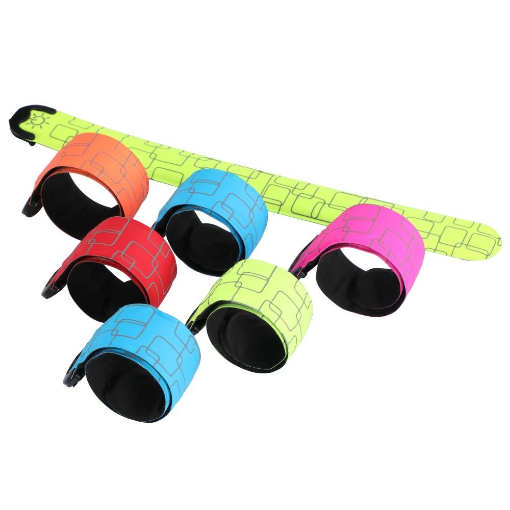 バッテリースタイル ナイトランニングアームバンド USB充電 - Running Gear Lights のレビューと価格