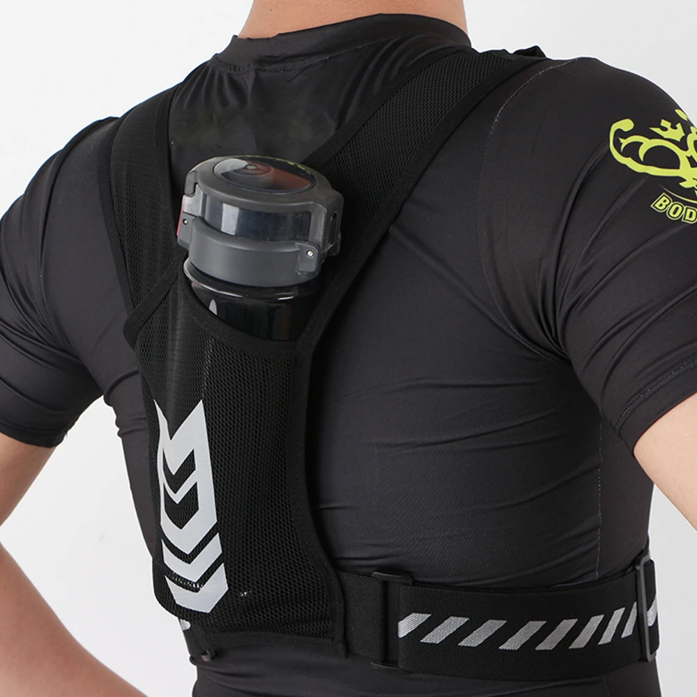 反射材付きランニングベスト（スマホホルダー＆キーポケット付き - Running Gear Essential のレビューと価格
