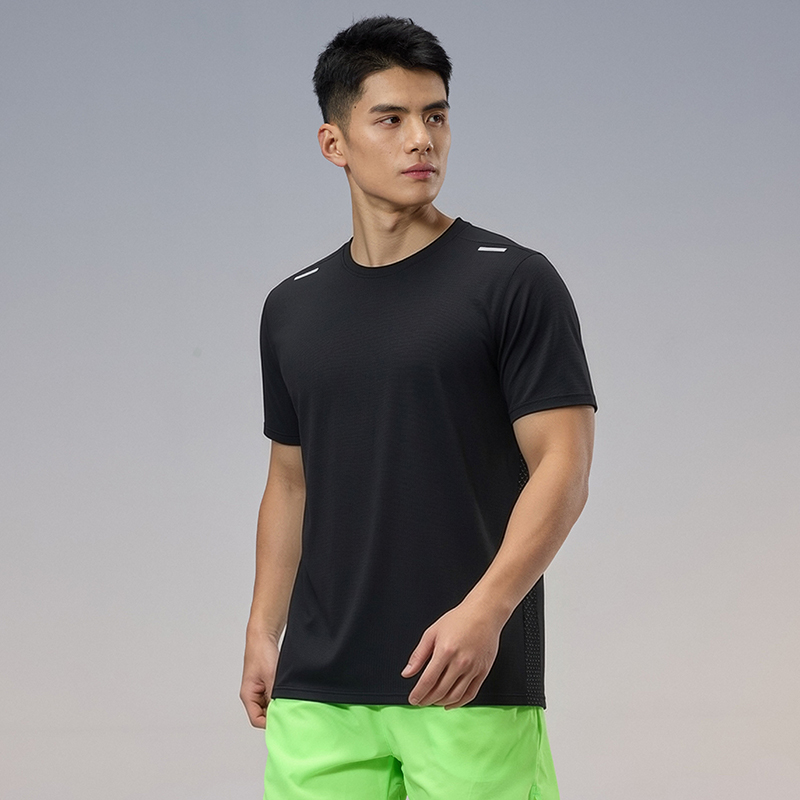 速乾性スポーツ Tシャツ男性ジムランニングシャツ快適な通気性 - Running Gear Winter のレビューと価格